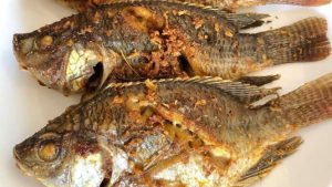 Rahasia Dapur Tips Memasak Ikan Goreng Agar Tidak Gagal Dan Selalu Renyah Sempurna