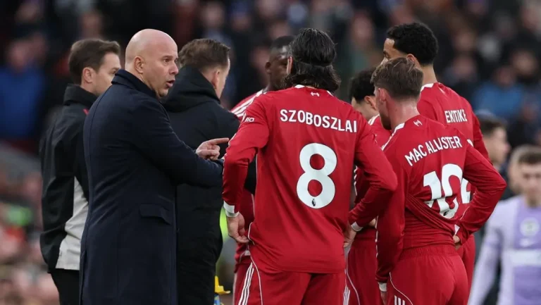 Arne Slot Gagal Lolos Liga Champions Musim Liverpool Tak Bisa Diterima