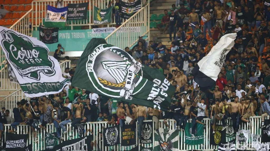 Legenda Metal Dee Snider Soroti Aksi Viral Fans Pss Sleman
