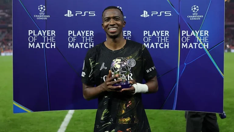 Bukan Striker Bek Psg Ini Paling Banyak Main Di Liga Champions