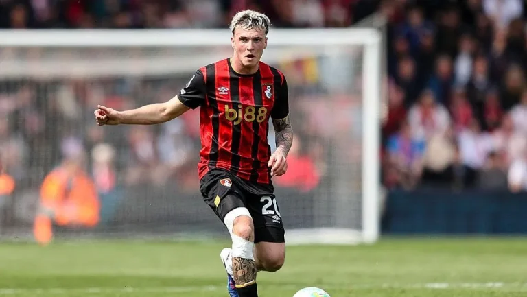Goda Gadis Remaja Pemain Bournemouth Alex Jimenez Ditangguhkan Klub
