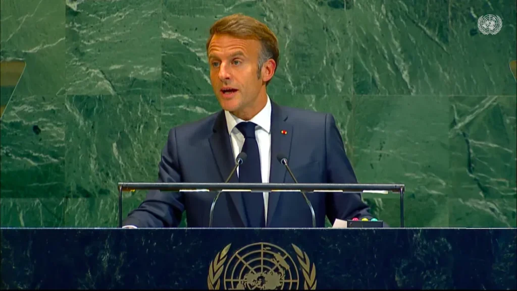 Macron Kecam Serangan Kapal Prancis Di Selat Hormuz Awak Terluka