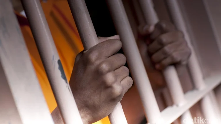 Sabu Dalam Kondom Diselundupkan Ke Lapas Karawang Polisi Selidiki