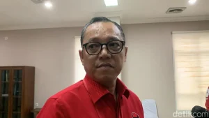 Deddy Sitorus Psi Benturkan Pdip Jokowi Untuk Raih Simpati Publik